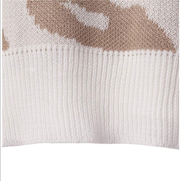 Boutique | Leopard Scattered Print Sweater - Picture 5 of 8